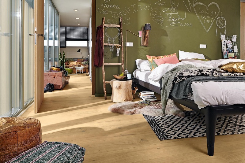 MeisterParquet. longlife PD400 Eik authentic optisch geloogd 09015 - 9015 pd400 ultramattlackiert ambiente r01 - Meister.Parquet PD400 09015