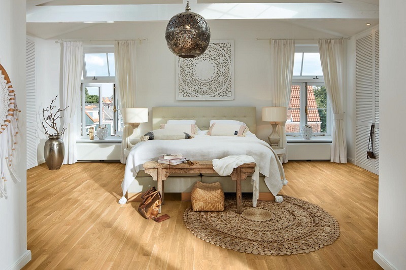 MeisterParquet. longlife PC200 Eik levendig 09033 - 9033 pc200 ultramattlackiert ambiente r01 - Meister.Parquet PC200 09033