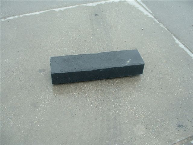 Betonbiels zwart diverse lengtes - Betonbiels 12x20x75 zwart - Betonbiels zwart lengte 60cm