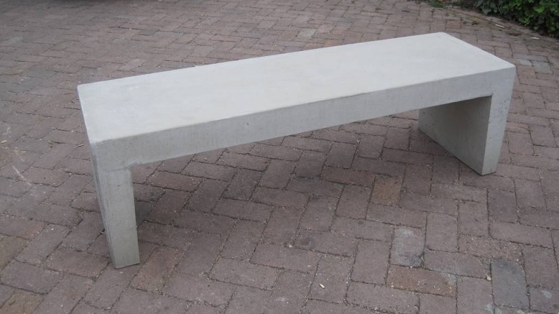Betonnen Tuinbank Grijs/Zwart 220x45x45cm - Betonnen tuinbank grijs sfeer - Betonnen Tuinbank 220x45x45cm
