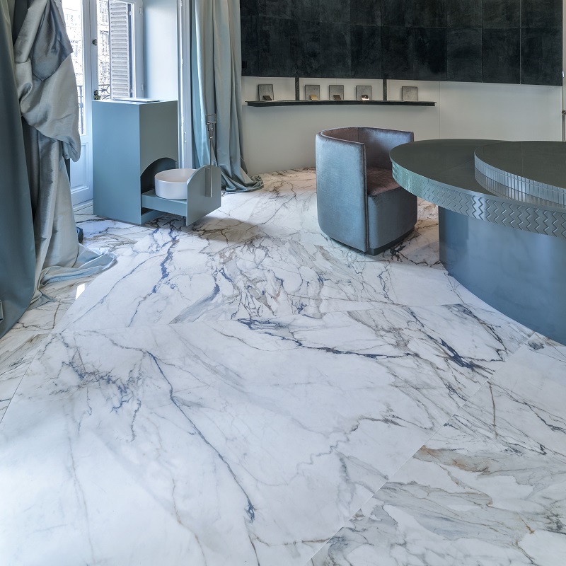 Neolith Calacatta Luxe CL01 Ultrasoft diverse afmetingen - Calacatta luxe floor sfeer 1 - Calacatta Luxe CL01 Ultrasoft 75x75