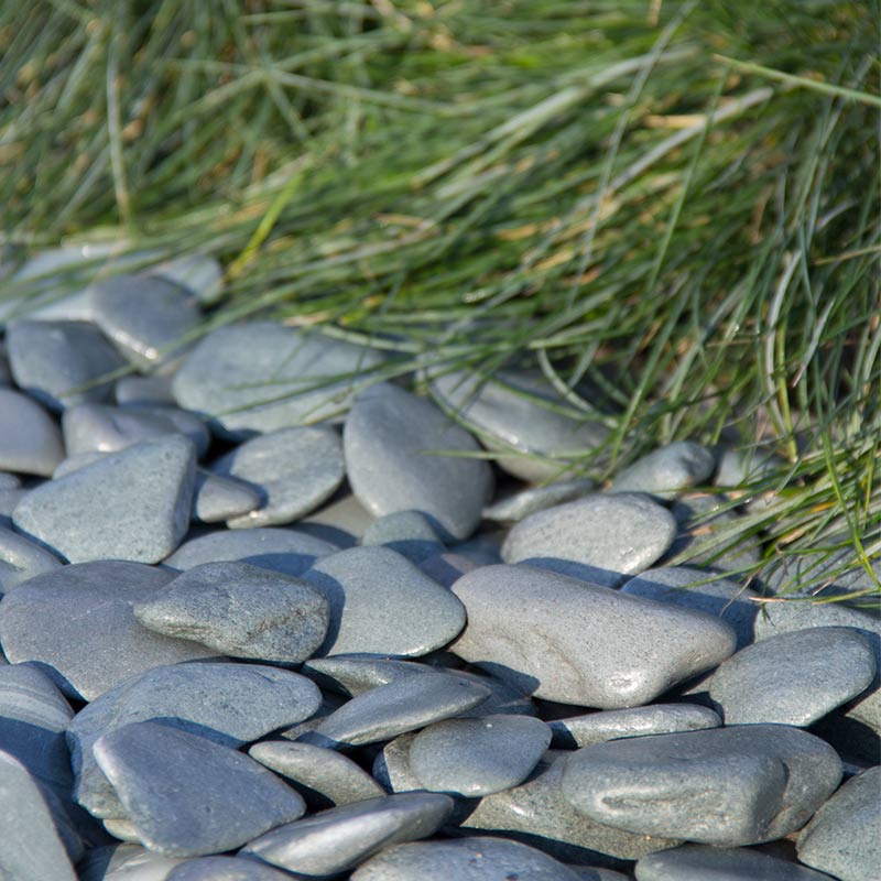 Flat Pebbles groen 30-60mm - Flat pebbels groen aangelegd - Flat Pebbles groen 30-60mm Midibag