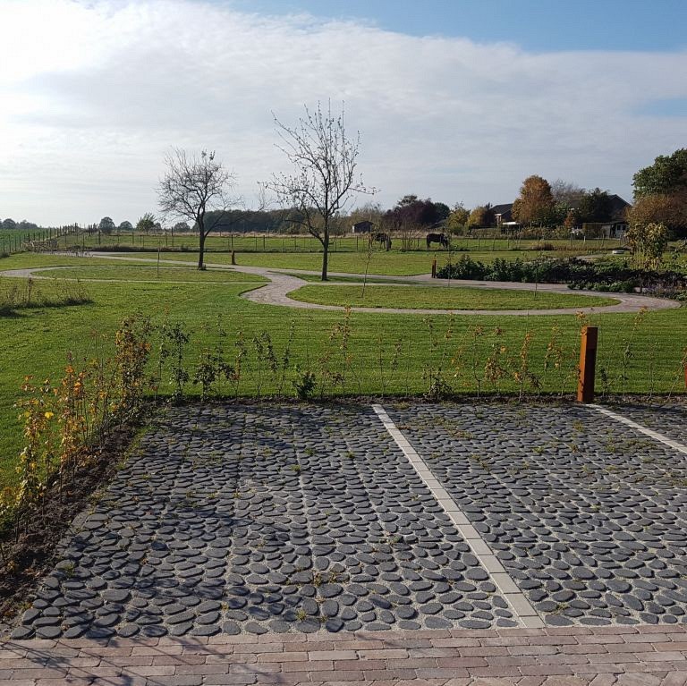 Eco Solution keigrassteen waterpasserend antraciet 45x45x10cm - Keigrassteen waterpasserend 45x45x10 antraciet 1 - Eco Solution keigrassteen antraciet