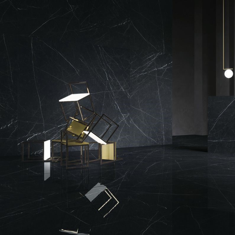 Ariostea Ultra Marmi Nero Marquinia Levigato Silk diverse afmetingen - Marble effect black floors nero marquinia 01 - Ariostea Nero Marquinia Silk 37,5x75cm