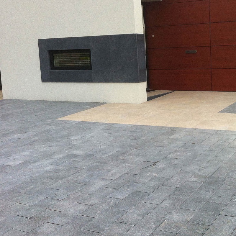 Paving Line Vietnamese Hardsteen Riven 40x20x5cm - Paving line vietnamese hardsteen riven 3 1 - Paving Line Vietnamese Hardsteen Riven 40x20