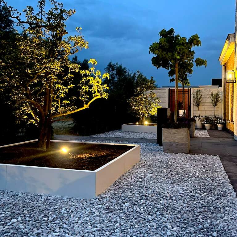Gepoedercoat Staal Plantenbak Miami XXL 180x180cm diverse hoogtes - Pbcomixl2000x2000x400ral9010 3 - Gepoedercoate Plantenbak Miami 180x180x30cm