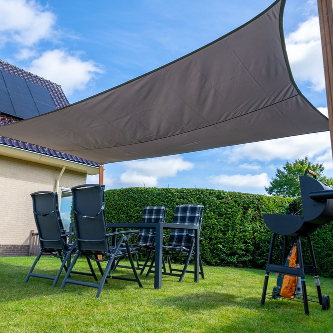 Zonnedoek Waterdicht Grijs Rechthoek 4x5m - 160gr/m2 - Schaduwdoek waterdicht rechthoek grijs 1 - Zonnedoek Waterdicht Grijs 4x5m