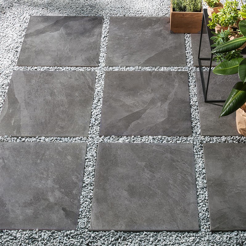TwentyGres Tracks Dark KTBN04 60,4x60,4x2cm - Tracks 600 20 dark still life 1040 - KTBN04 Tracks Dark 60,4x60,4x2