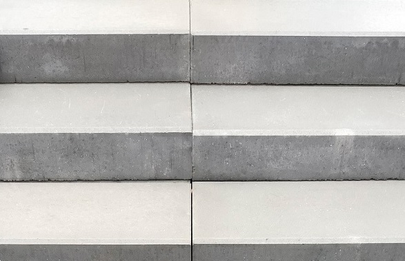 Traptrede stone grey kleurecht met facet 100x35x15cm - Traptrede01 1 - Traptrede stone grey kleurecht met facet